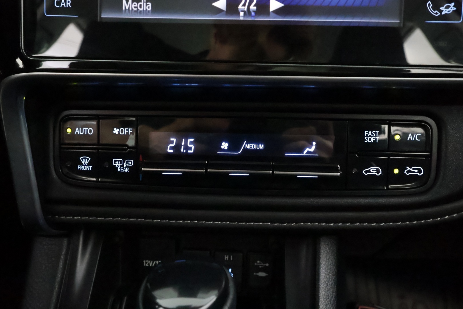 TOYOTA Auris 2017