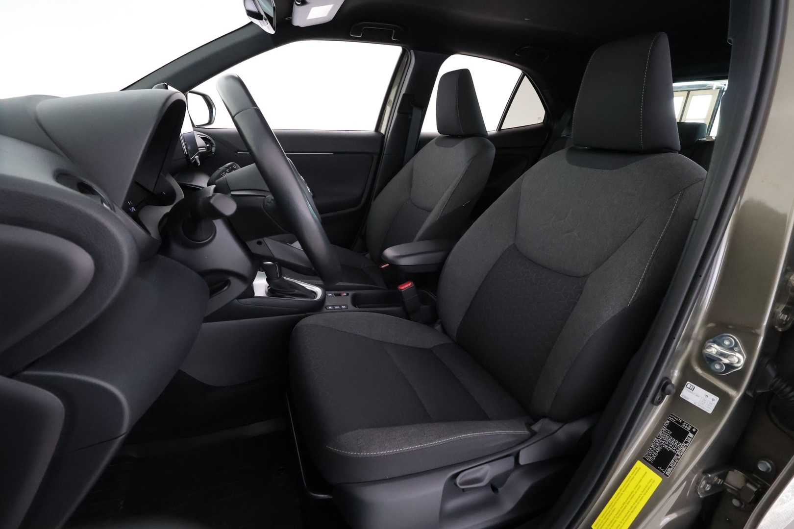 TOYOTA Yaris Cross 2024