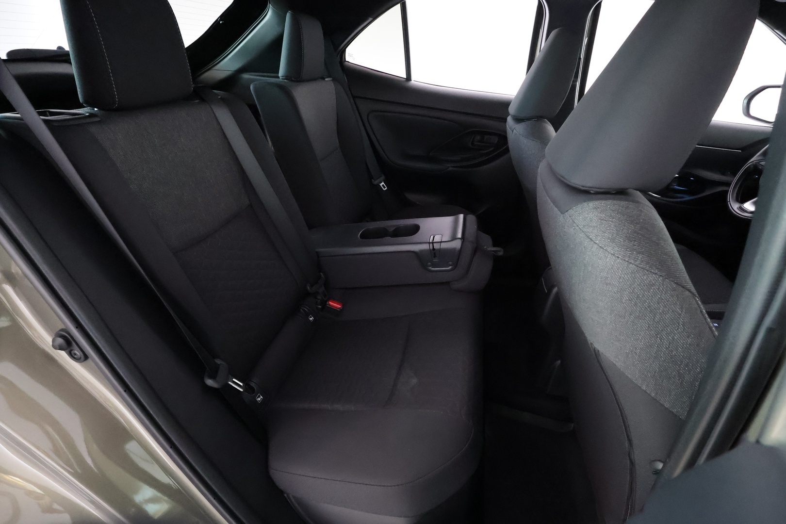 TOYOTA Yaris Cross 2024