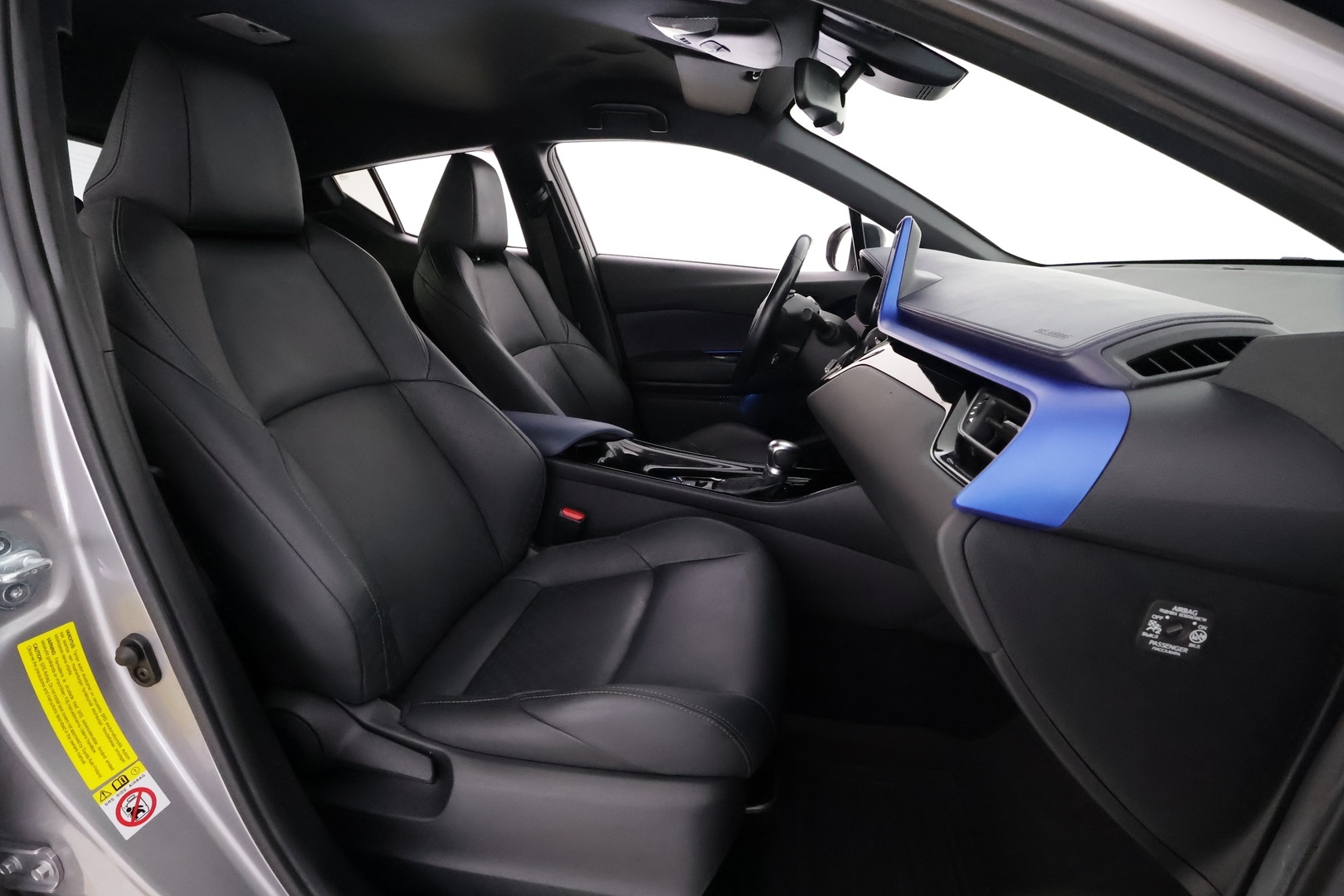 TOYOTA C-HR 2017