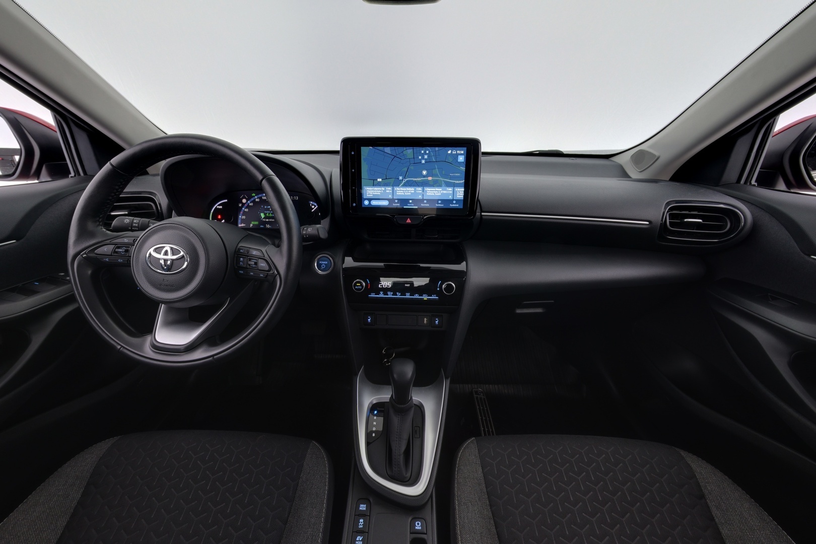 TOYOTA Yaris Cross 2024