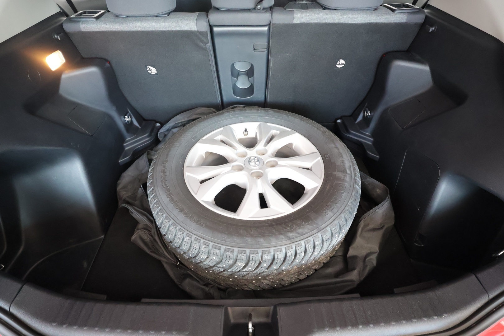 TOYOTA Yaris Cross 2024