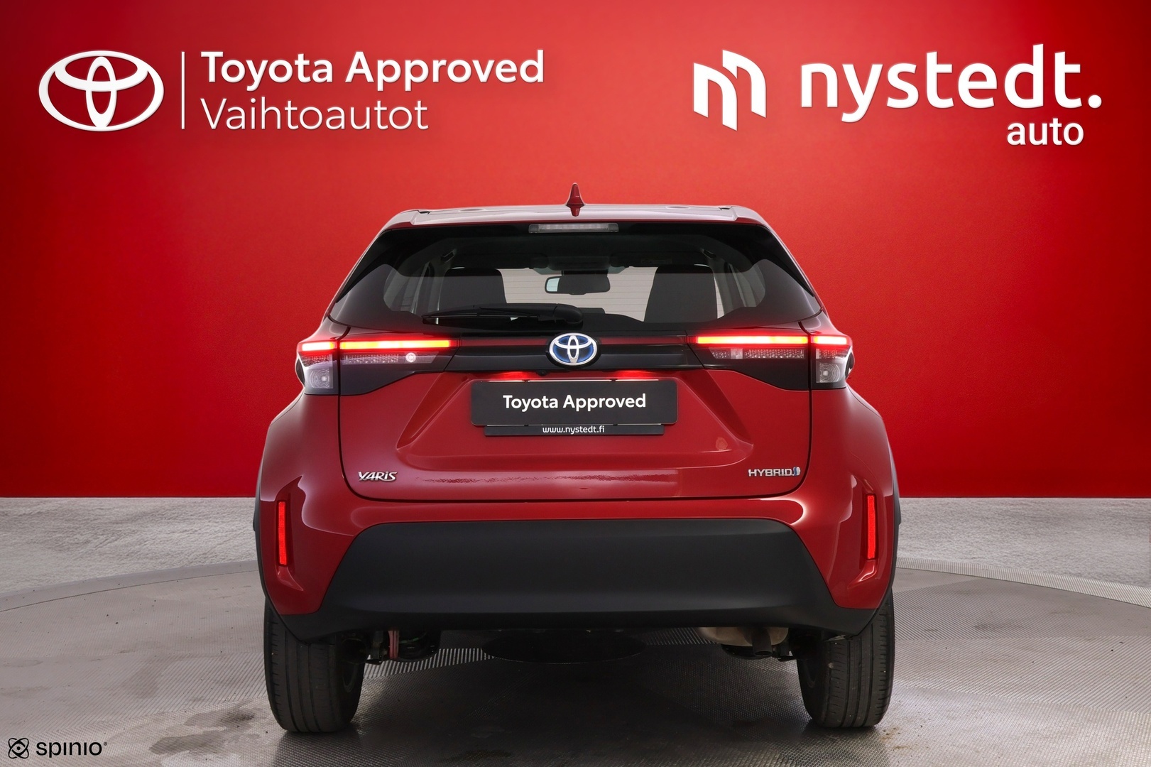 TOYOTA Yaris Cross 2024