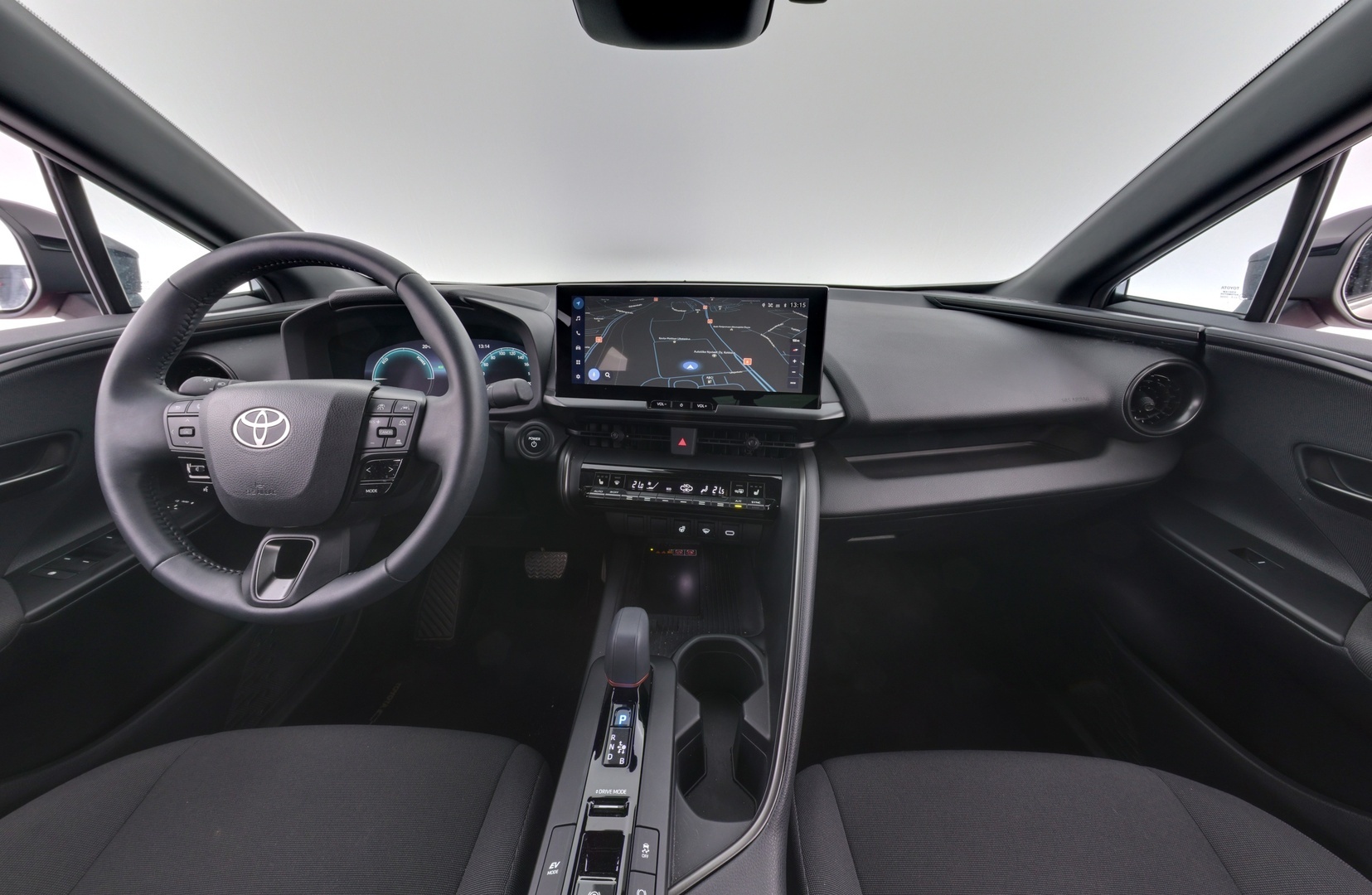 TOYOTA C-HR 2024