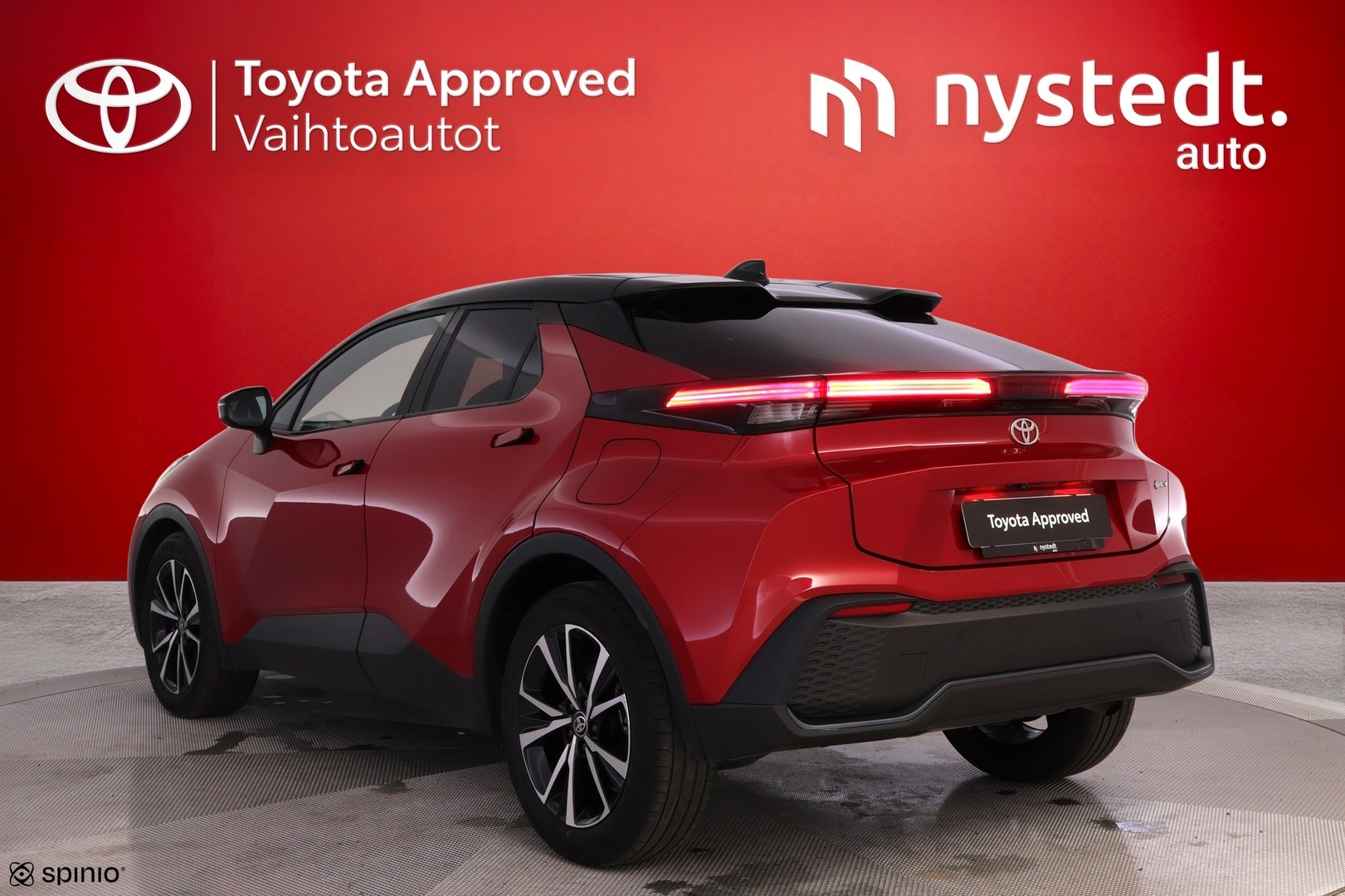 TOYOTA C-HR 2024
