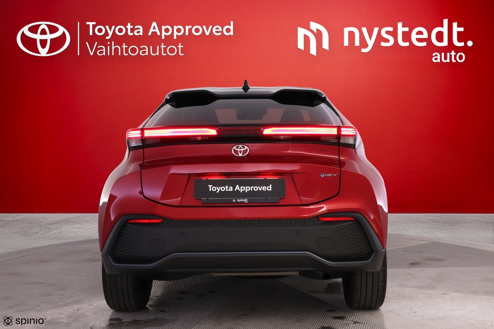 TOYOTA C-HR 2024