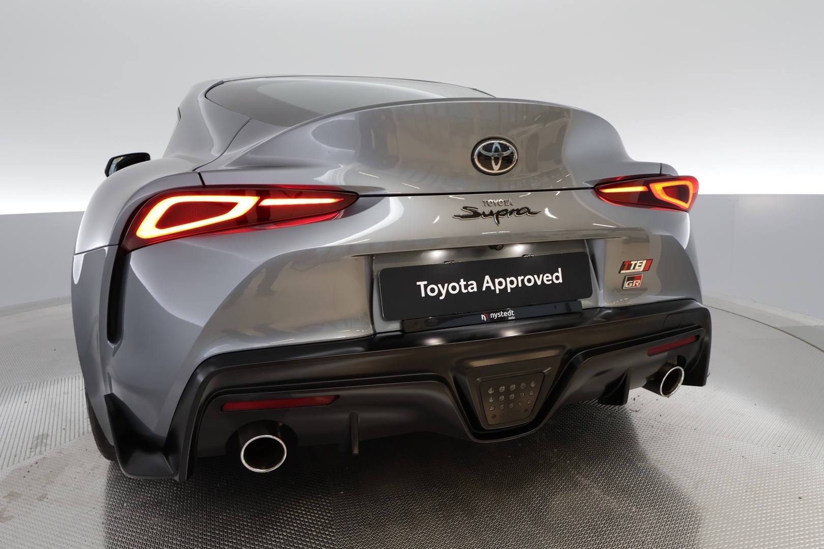 TOYOTA GR SUPRA 2021