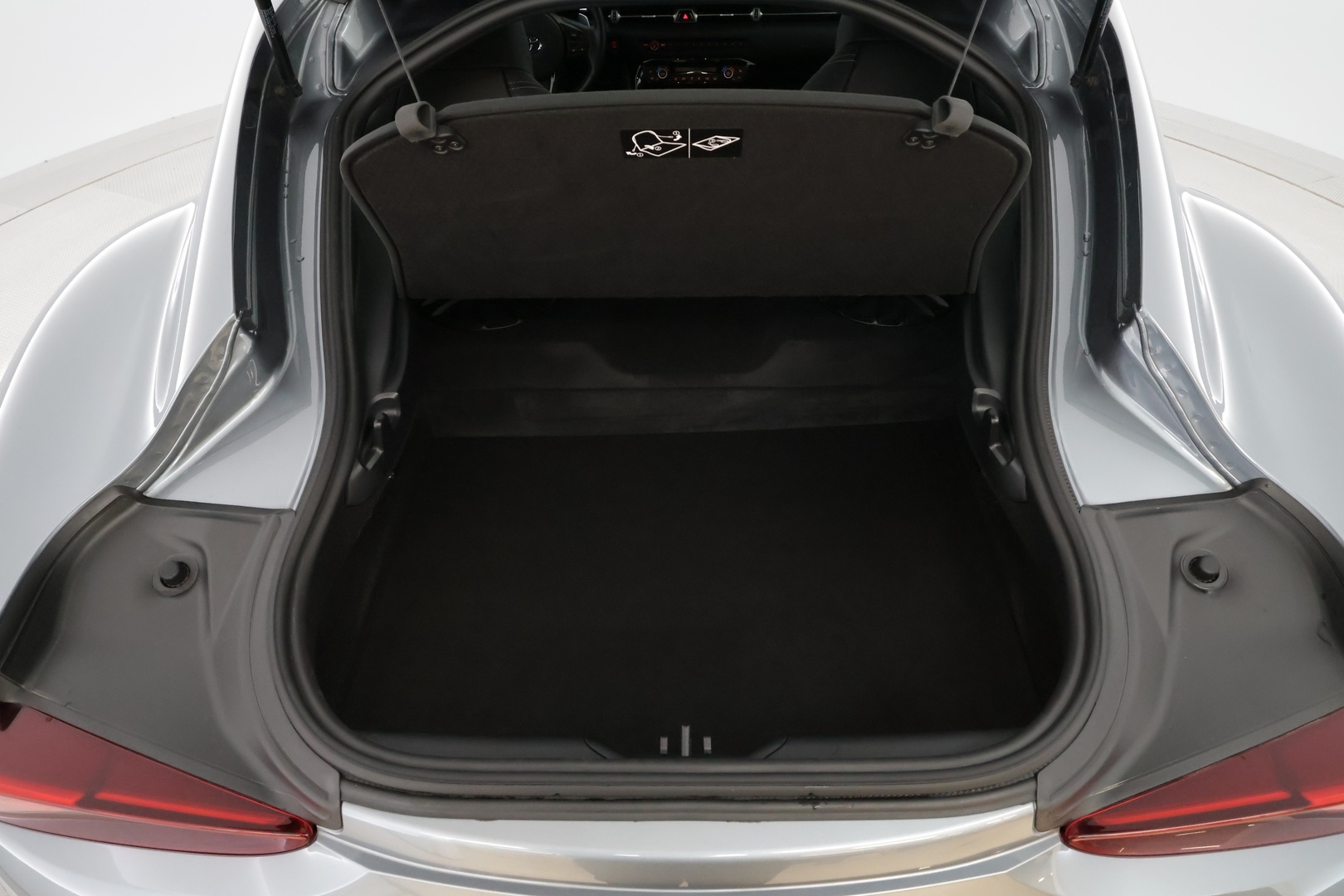 TOYOTA GR SUPRA 2021