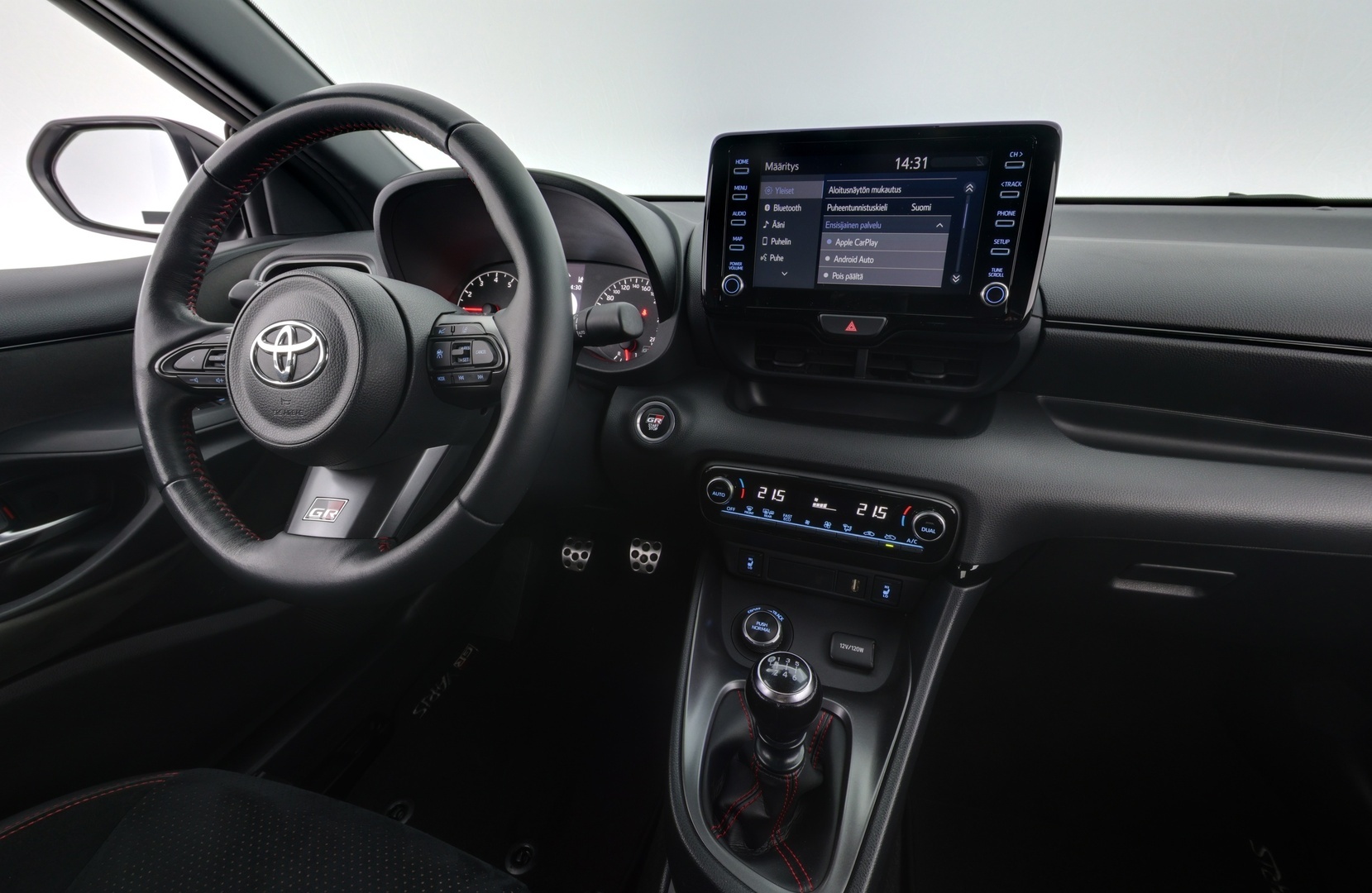 TOYOTA GR YARIS 2022