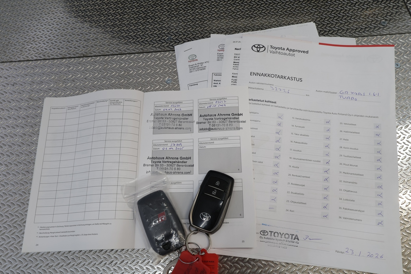 TOYOTA GR YARIS 2022