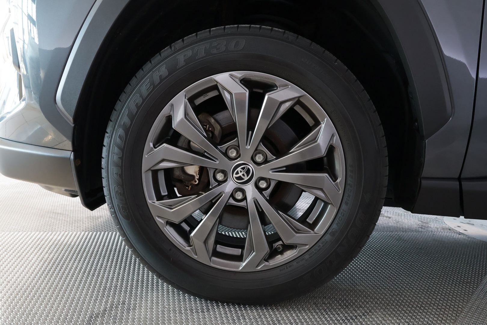 TOYOTA RAV4 2023