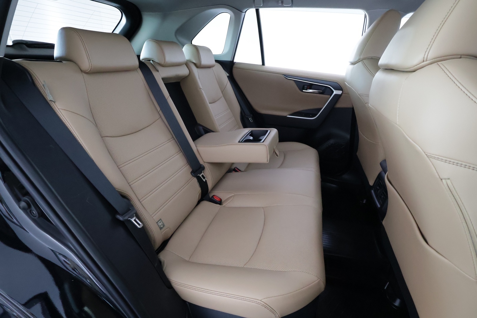 TOYOTA RAV4 2023