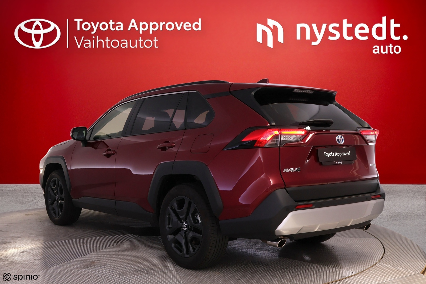 TOYOTA RAV4 2024