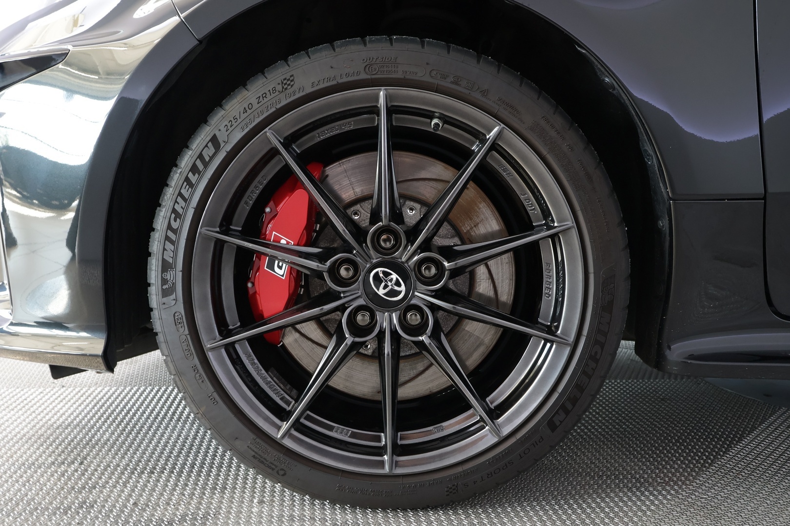TOYOTA GR YARIS 2022