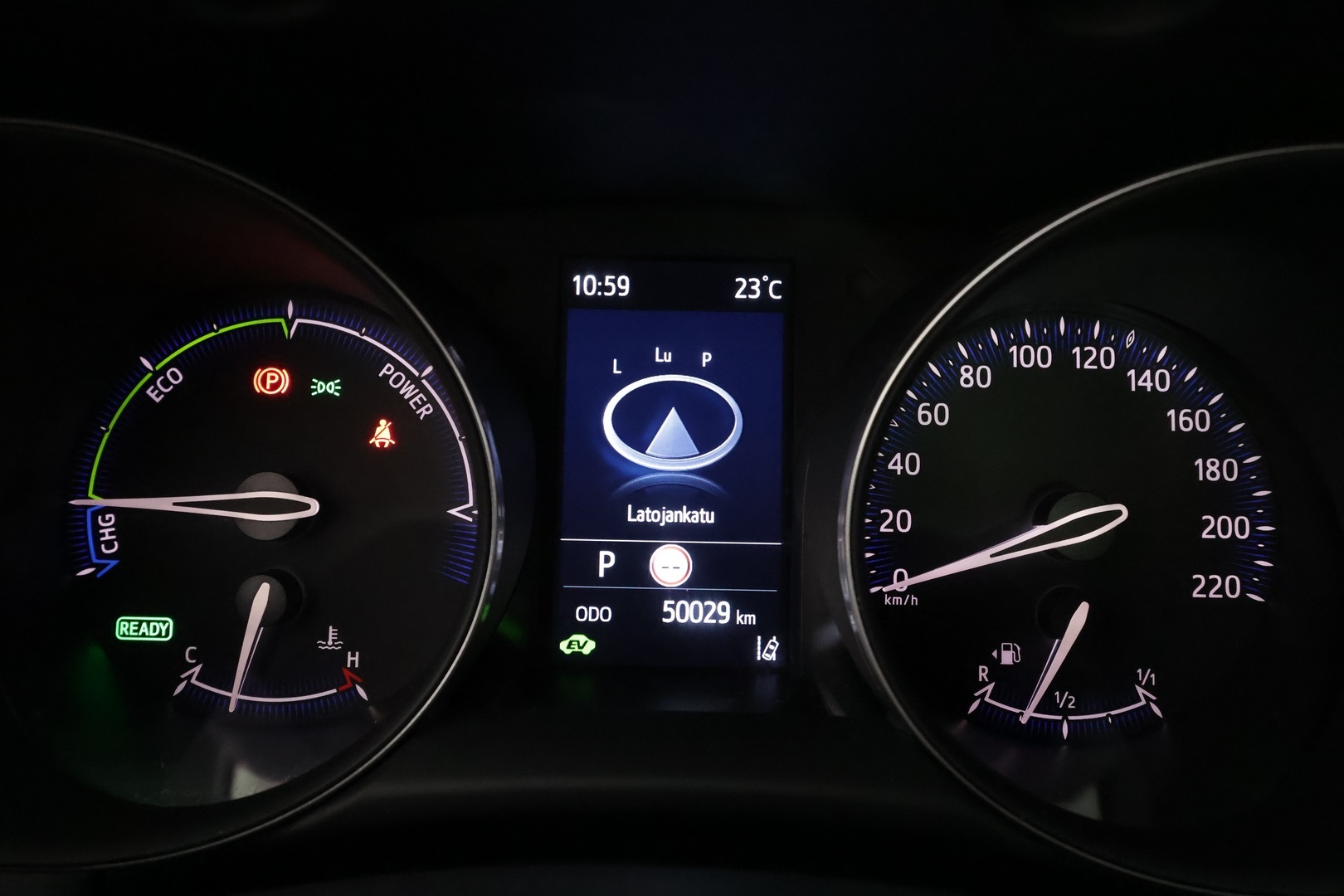 TOYOTA C-HR 2023