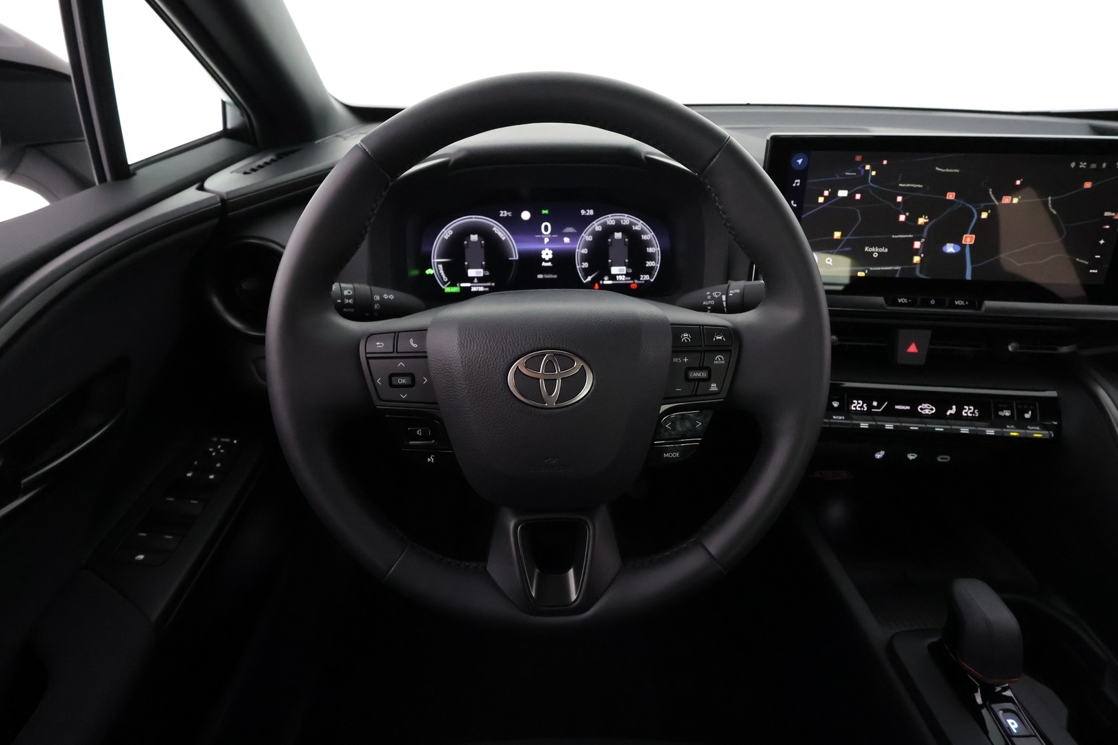 TOYOTA C-HR 2024