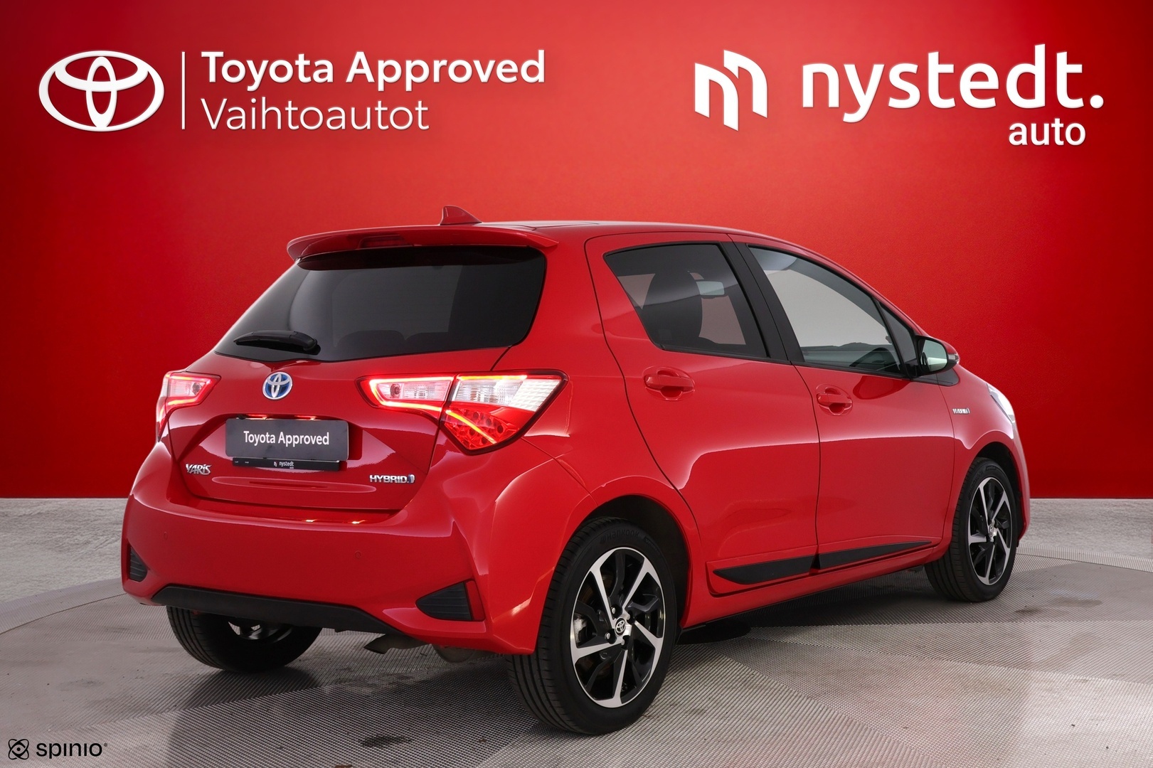TOYOTA Yaris 2019