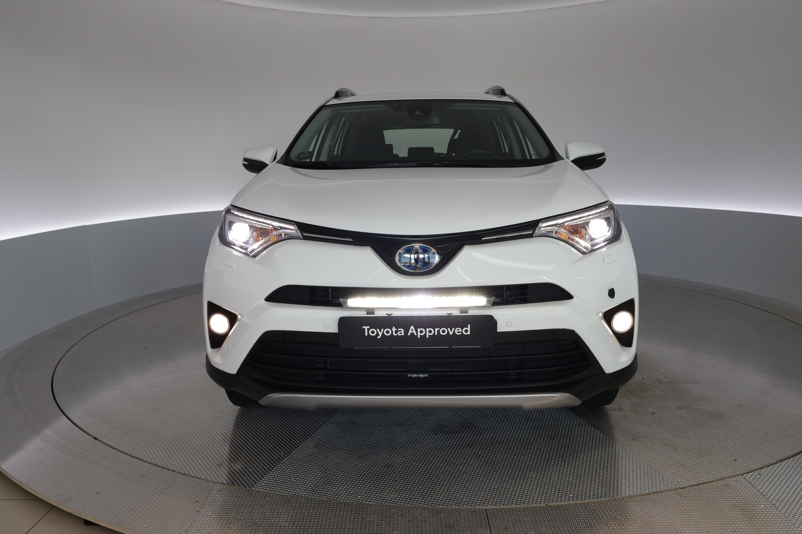TOYOTA RAV4 2018