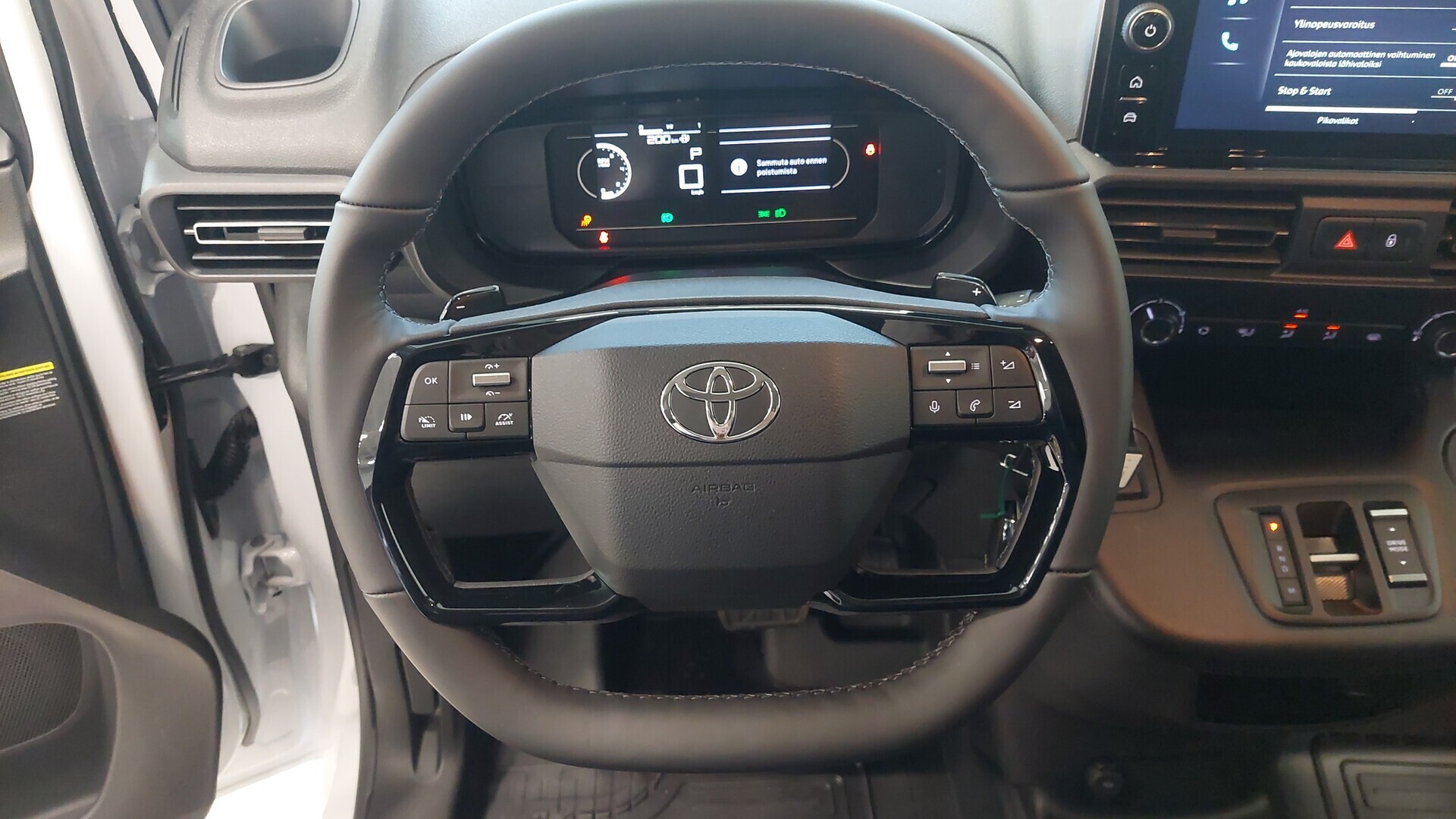 TOYOTA Proace CITY 2025