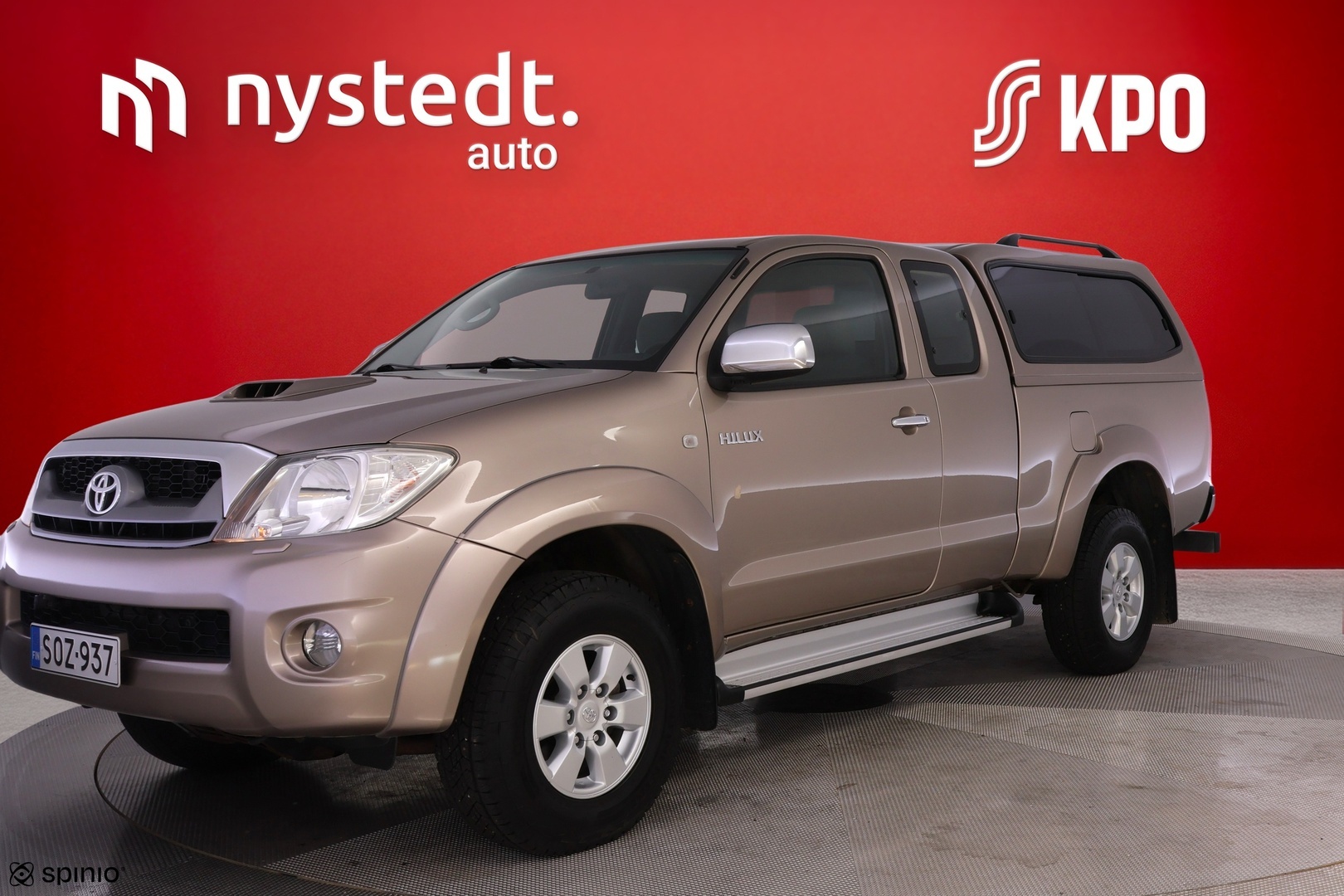 TOYOTA Hilux 2010