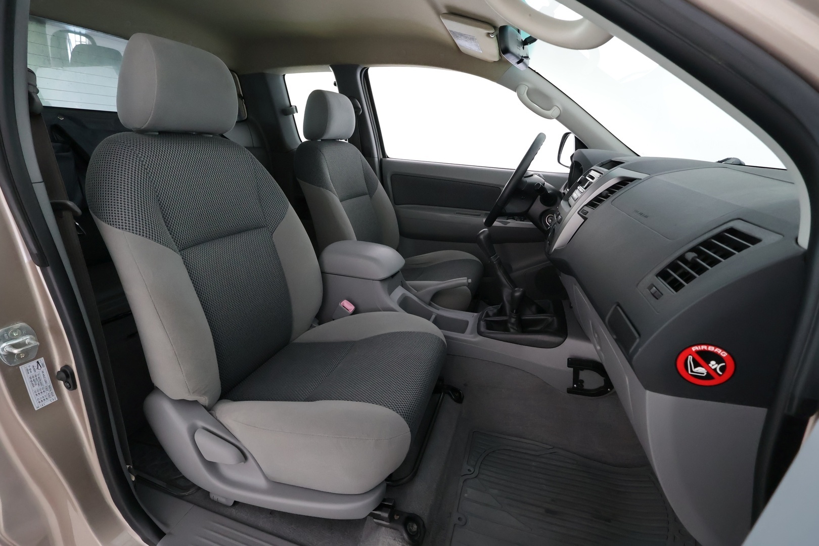TOYOTA Hilux 2010