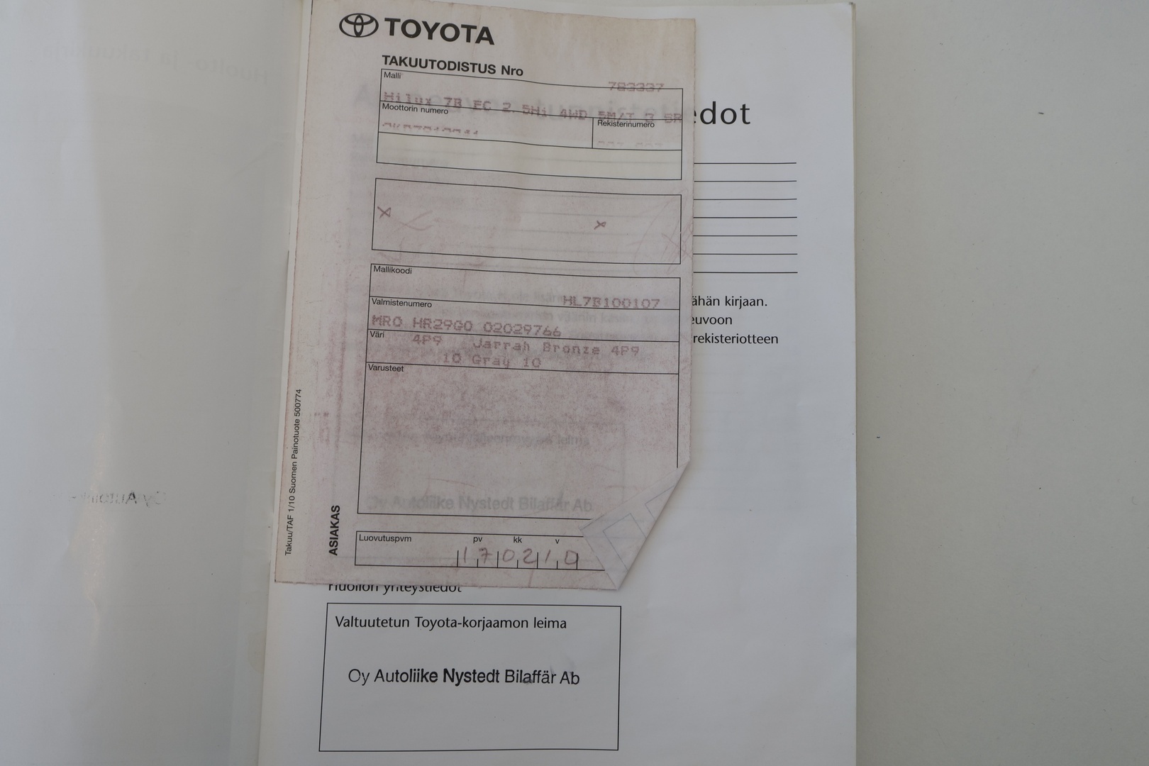 TOYOTA Hilux 2010