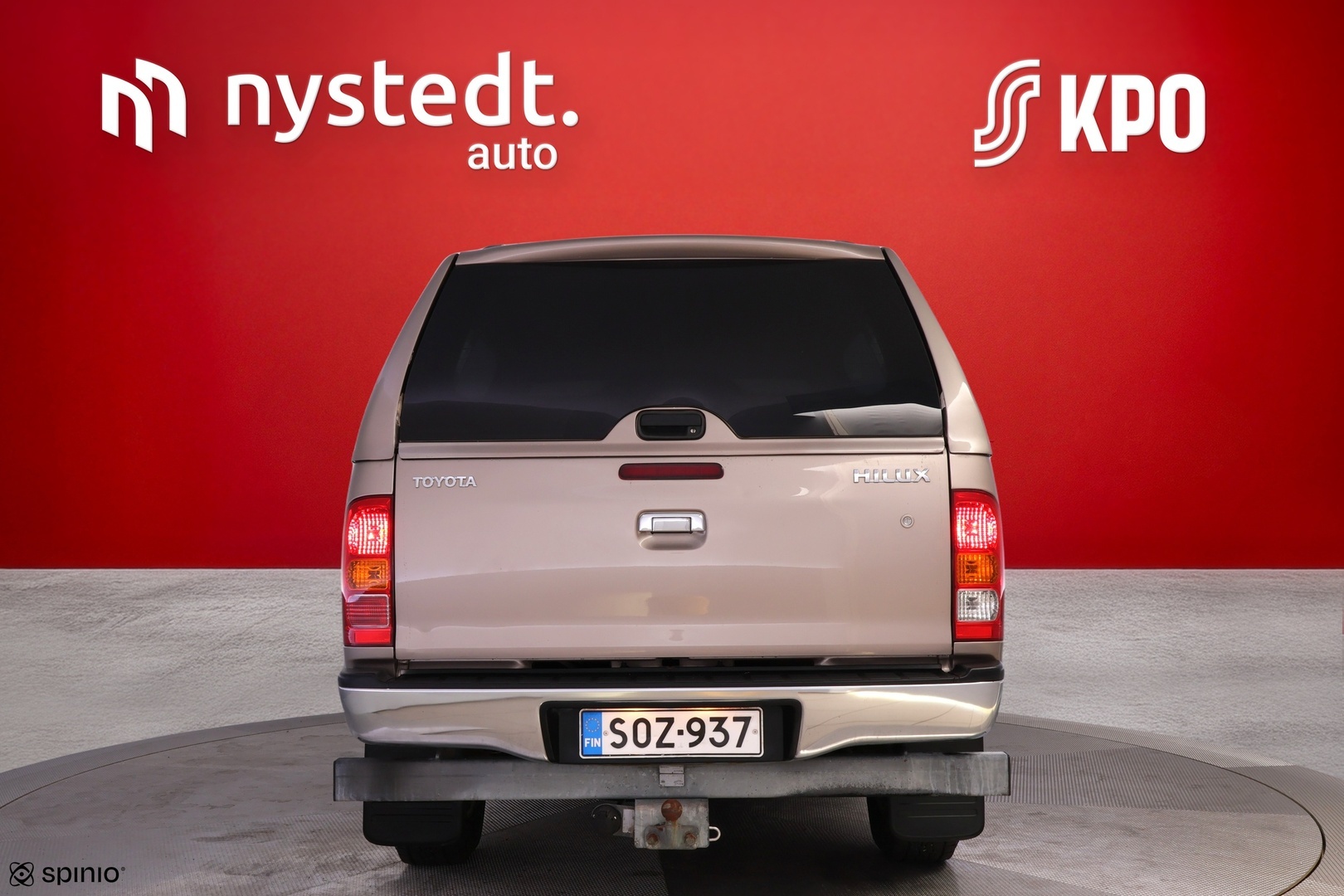 TOYOTA Hilux 2010