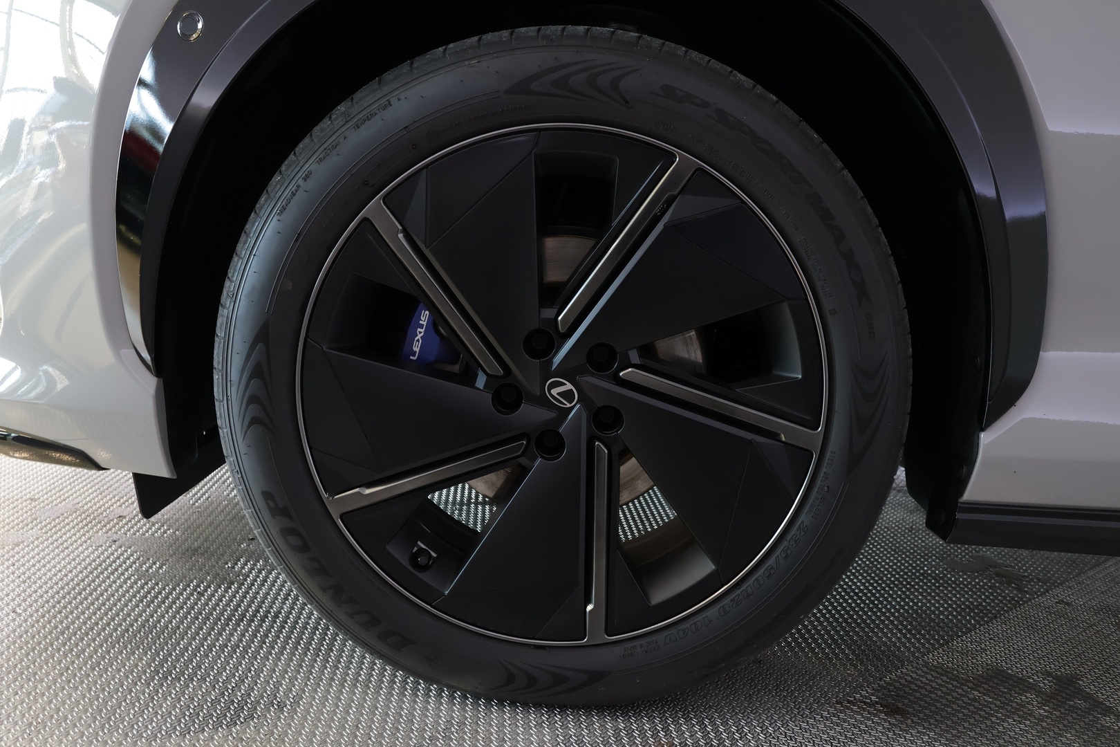 LEXUS RZ 2026