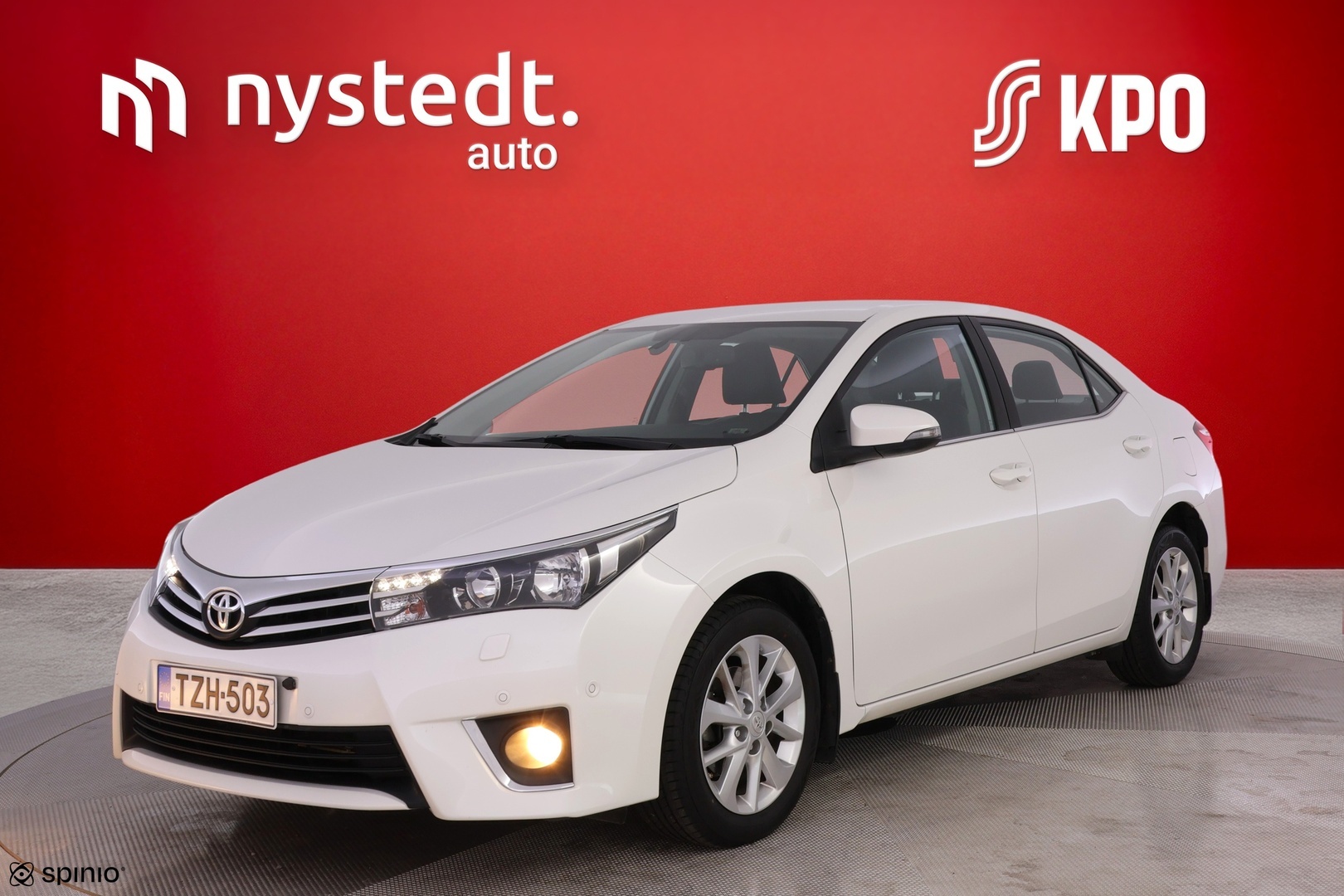 TOYOTA Corolla 2014