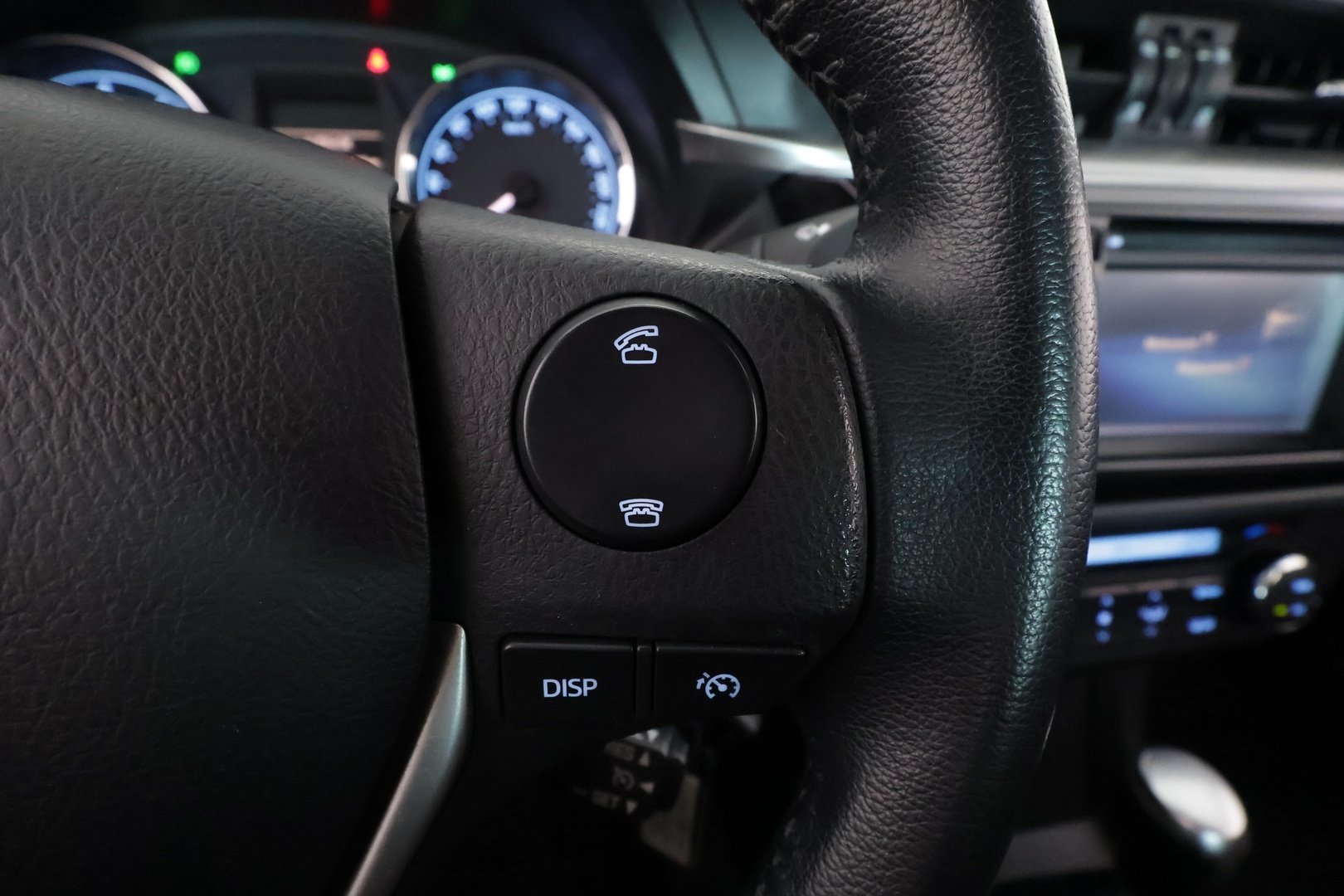 TOYOTA Corolla 2014