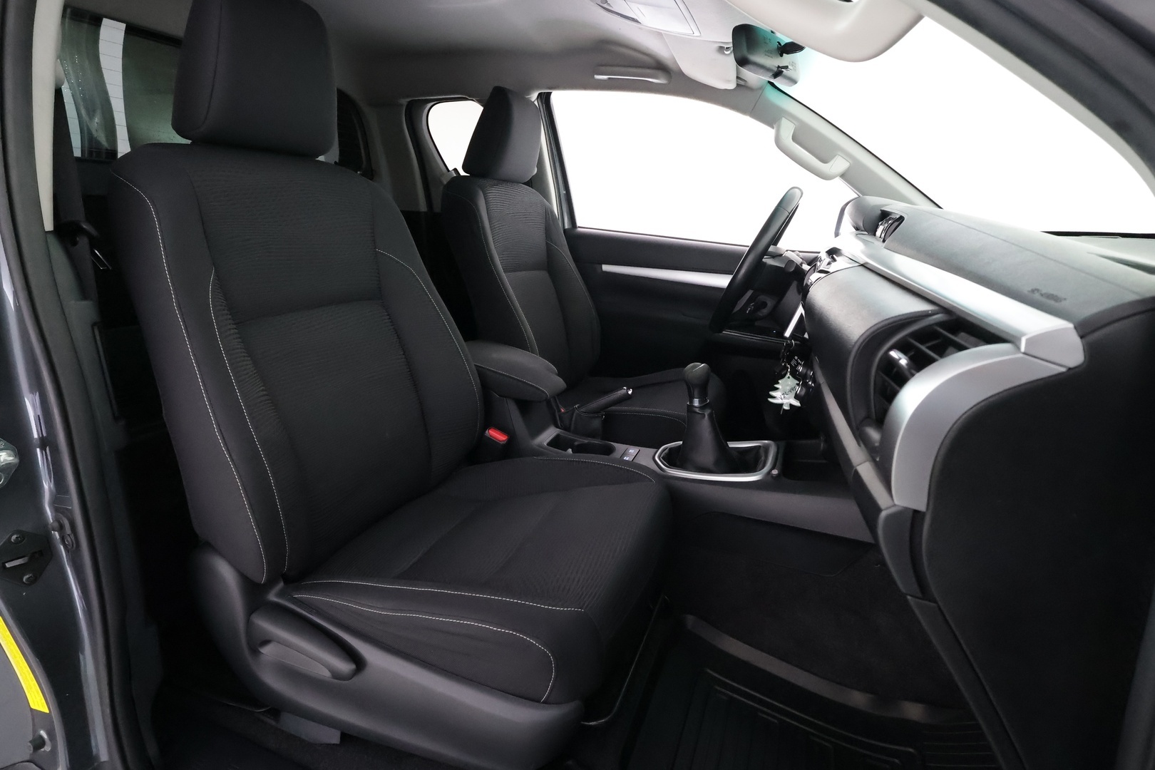 TOYOTA Hilux 2018