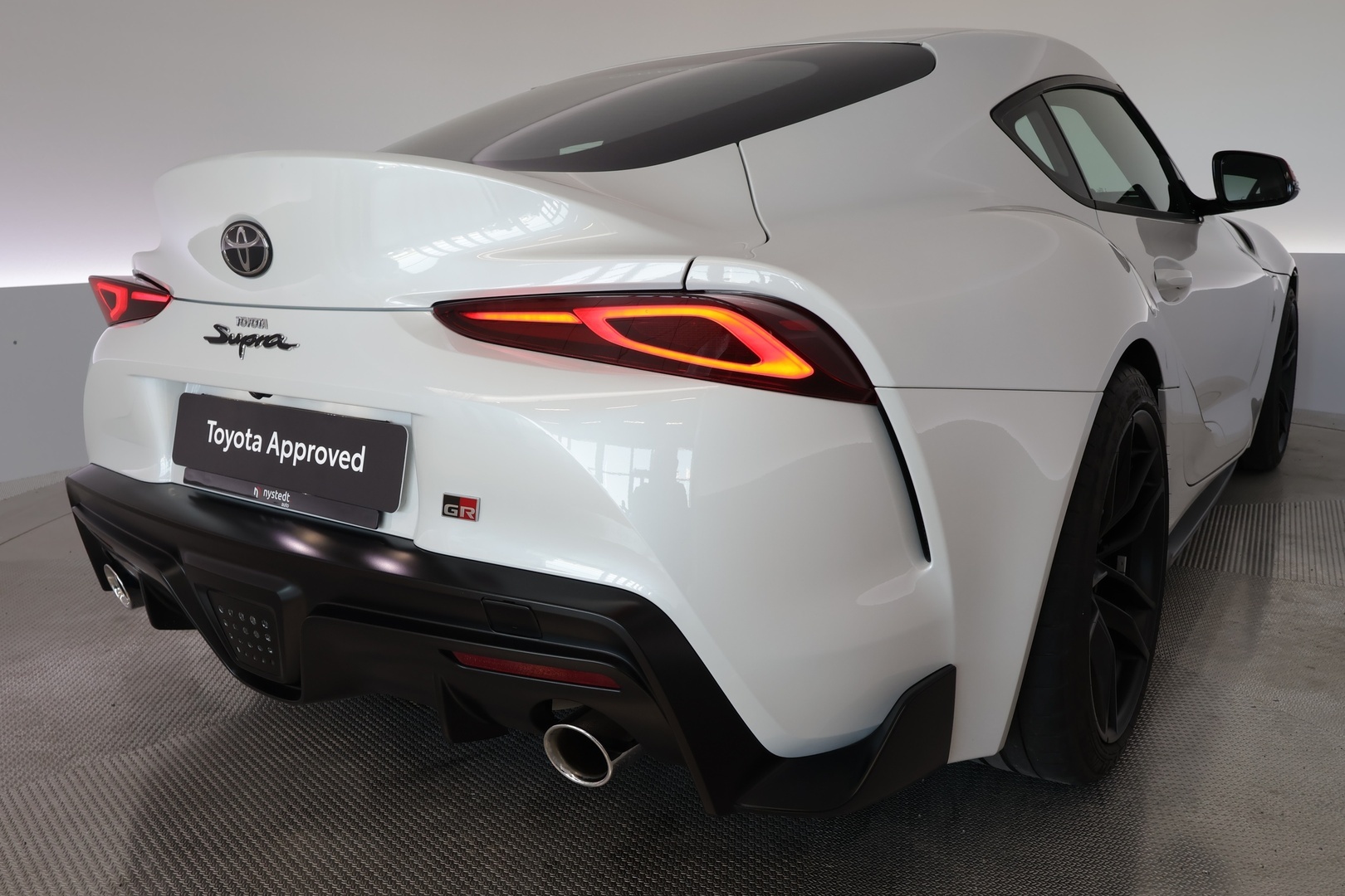 TOYOTA GR SUPRA 2021