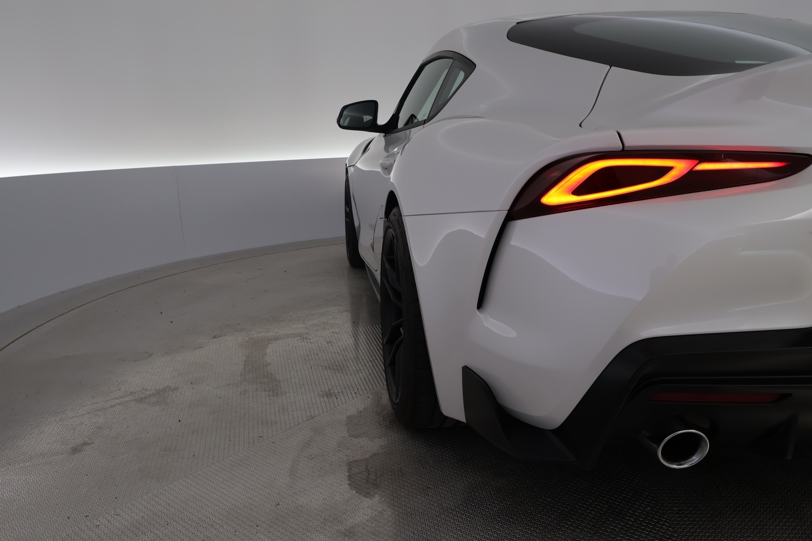 TOYOTA GR SUPRA 2021