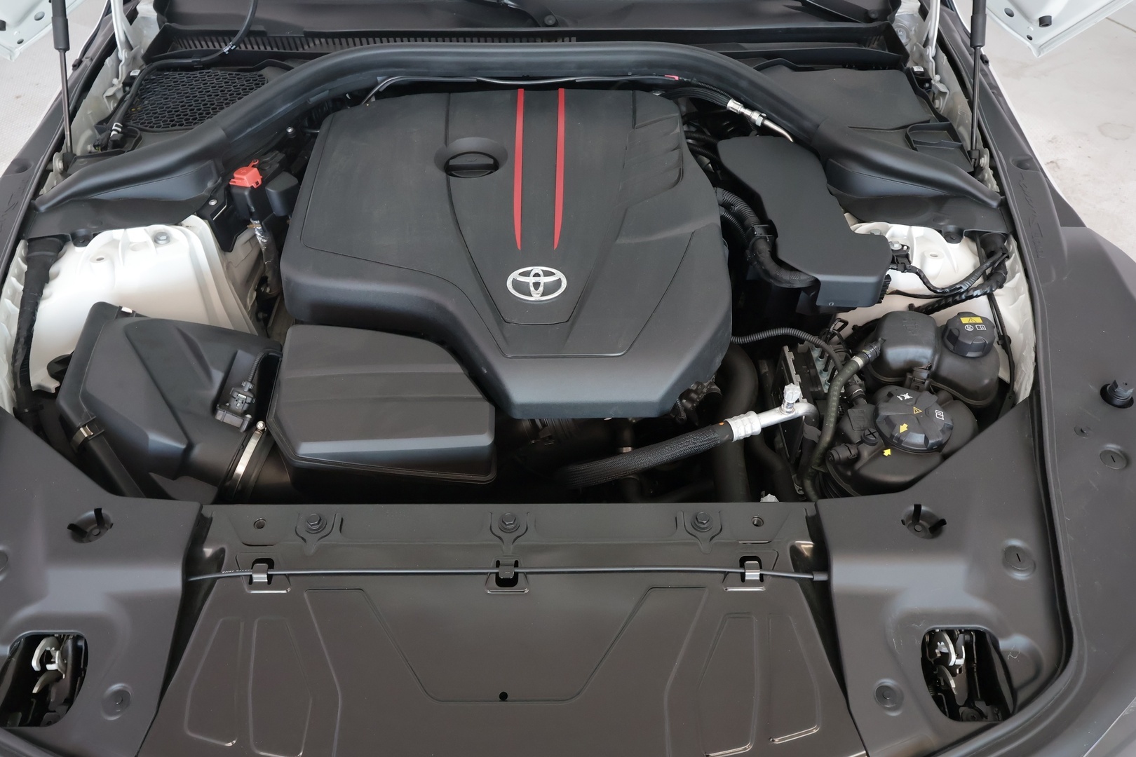 TOYOTA GR SUPRA 2021