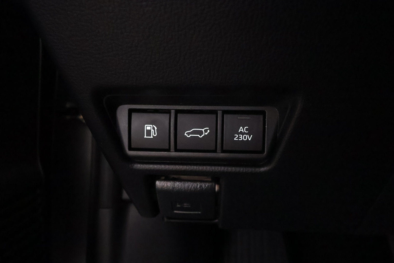TOYOTA Prius Plug-in 2023