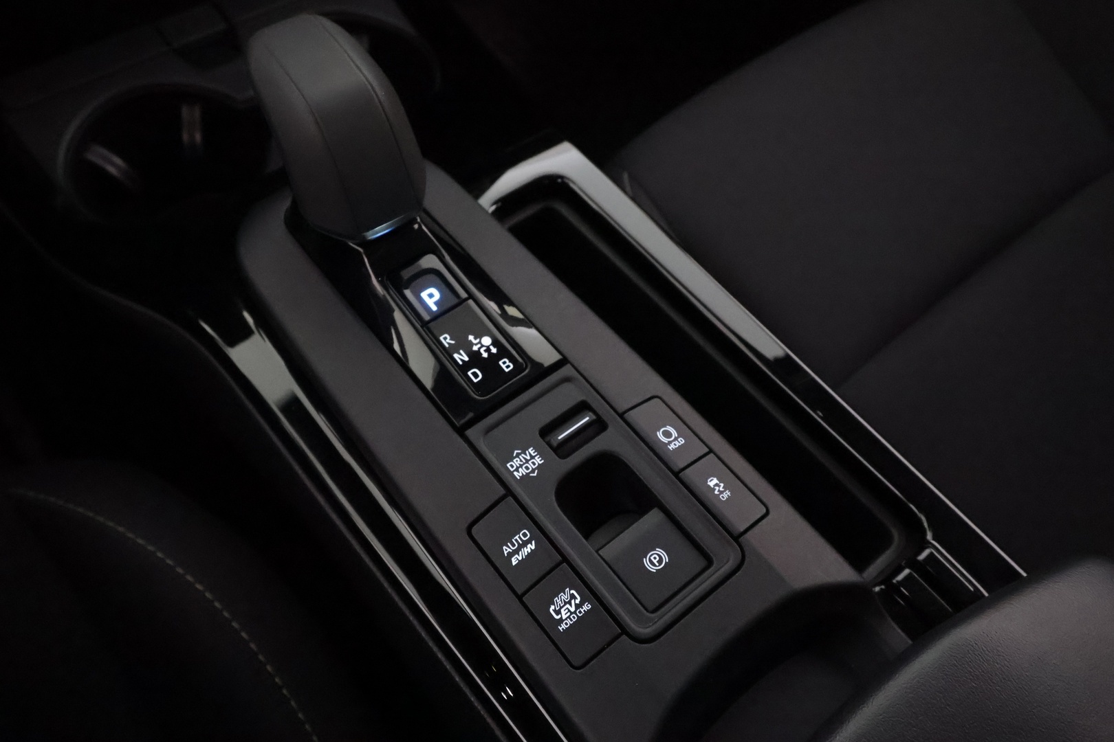 TOYOTA Prius Plug-in 2023