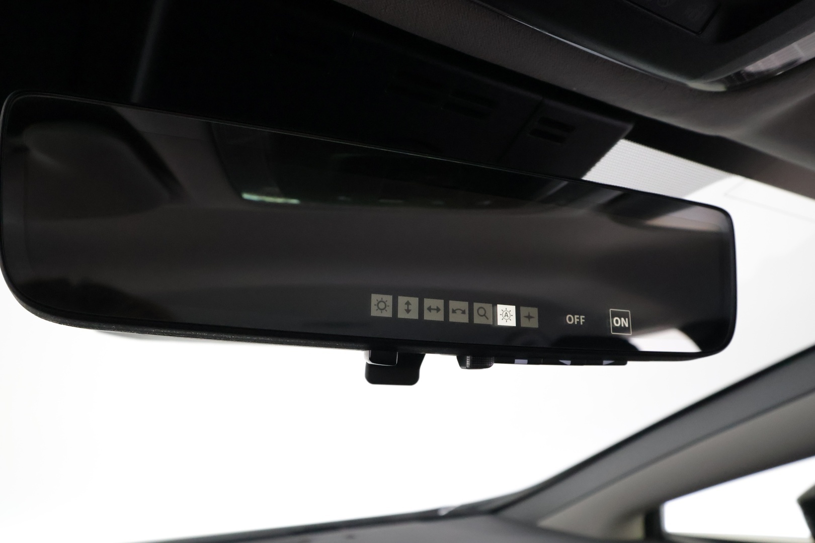 TOYOTA Prius Plug-in 2023
