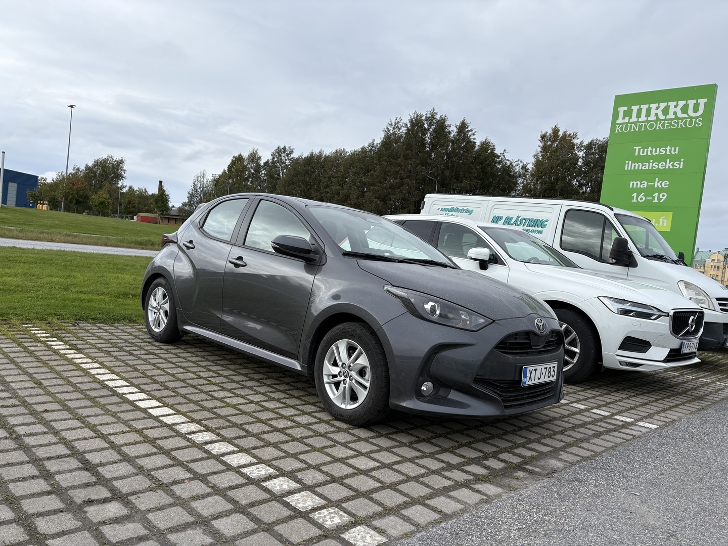 TOYOTA Yaris 2025