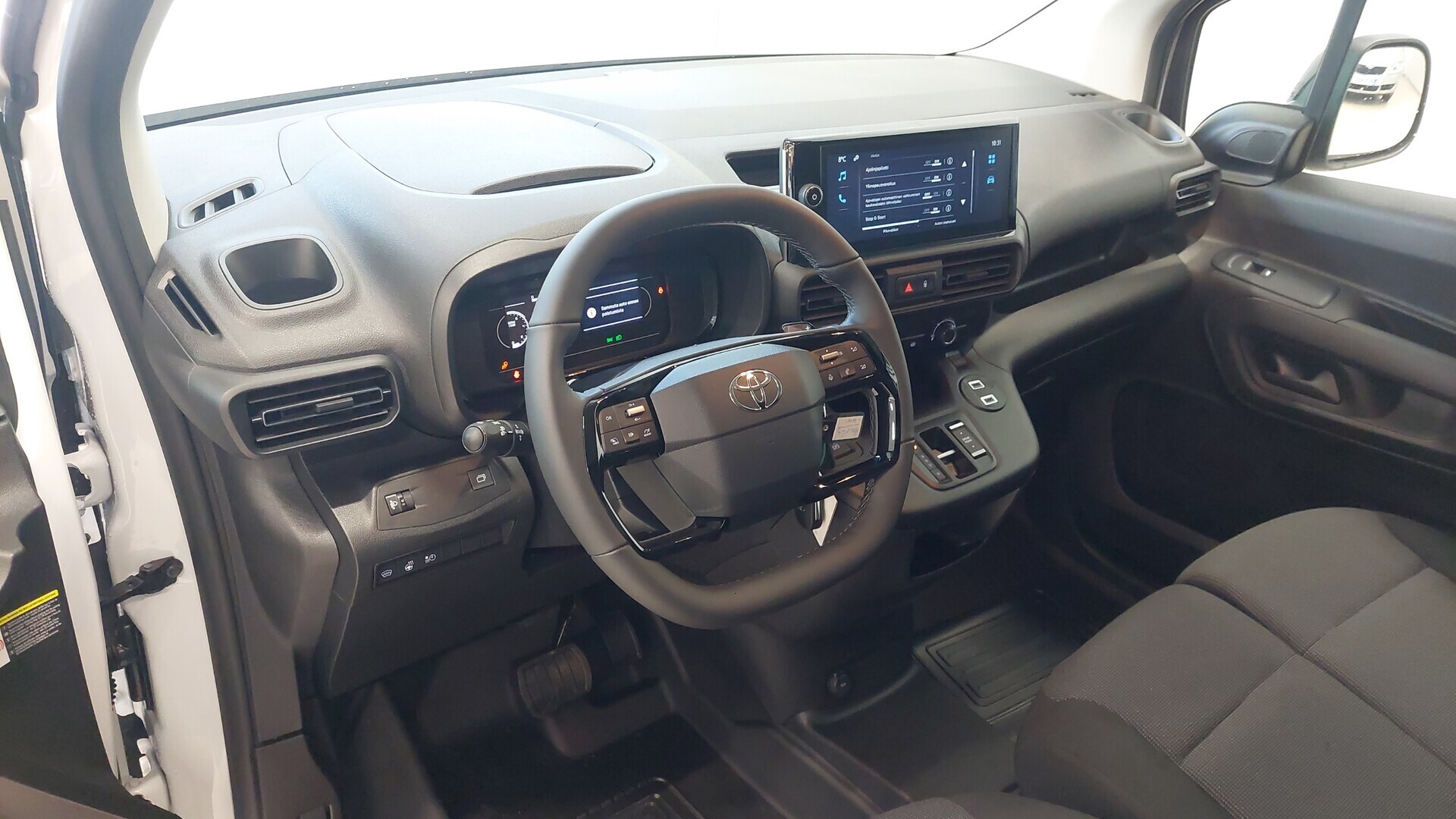 TOYOTA Proace CITY 2025