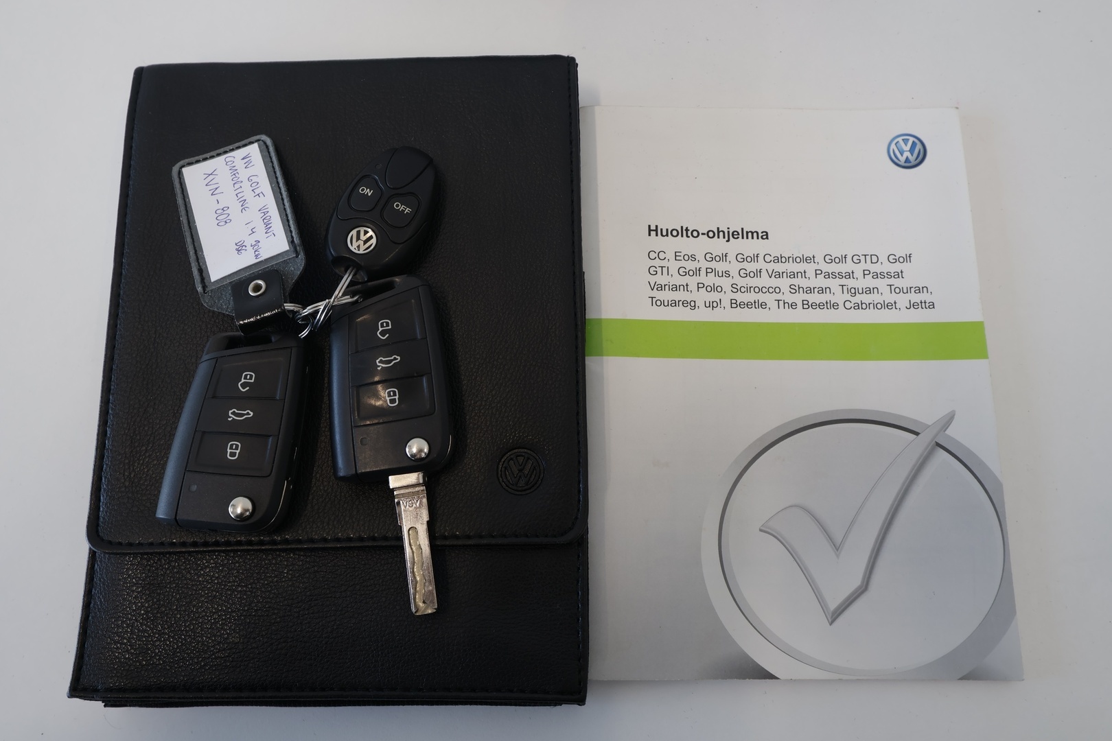 VOLKSWAGEN Golf 2014