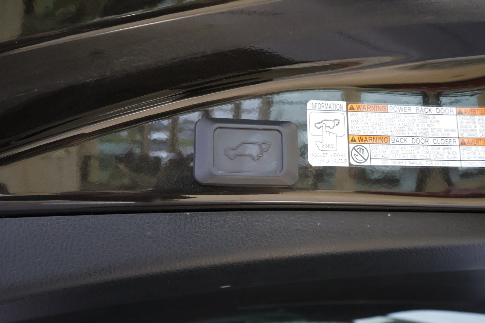TOYOTA RAV4 2019