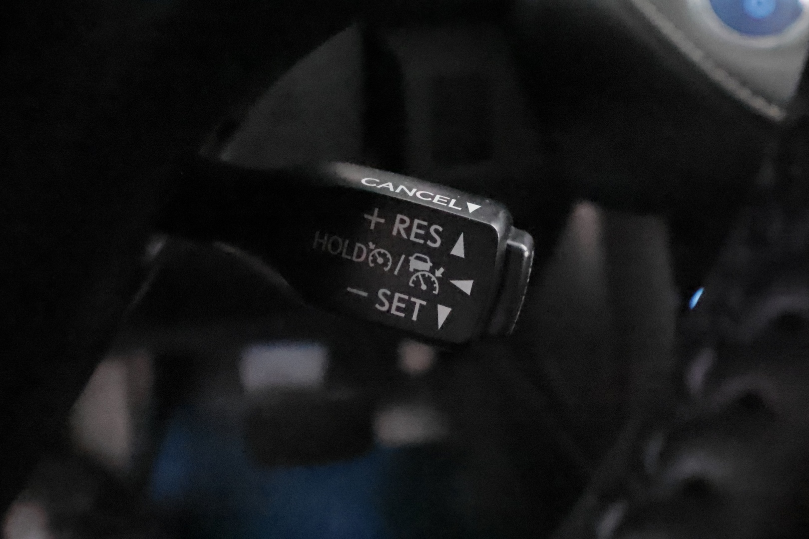 TOYOTA RAV4 2019