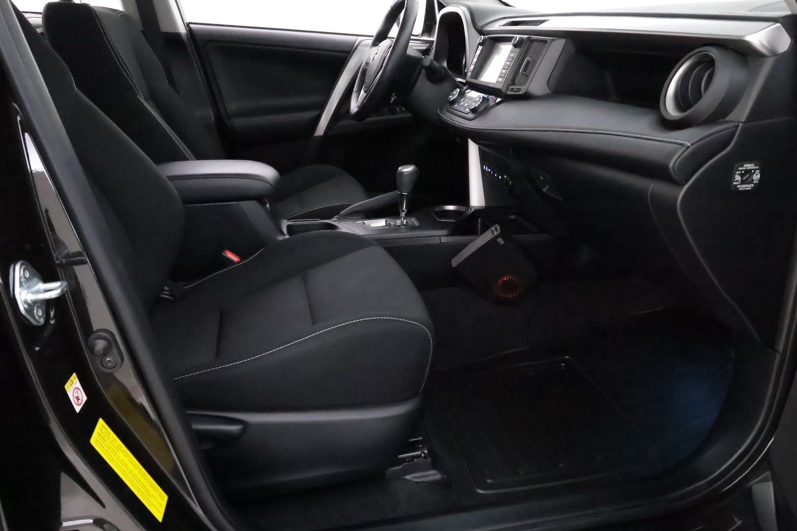 TOYOTA RAV4 2019