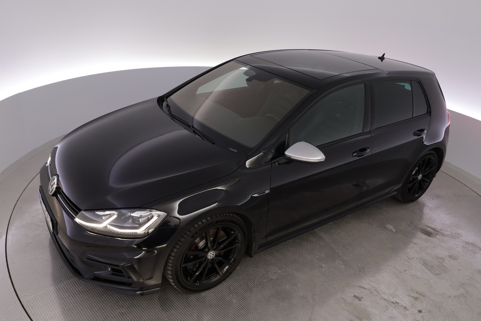 VOLKSWAGEN Golf 2019