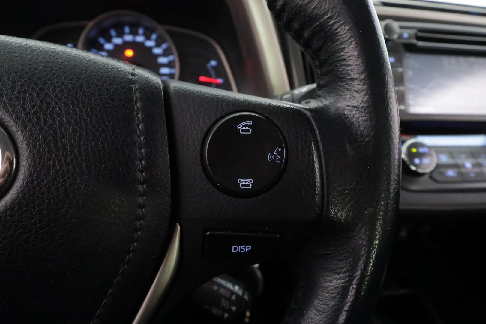 TOYOTA RAV4 2015