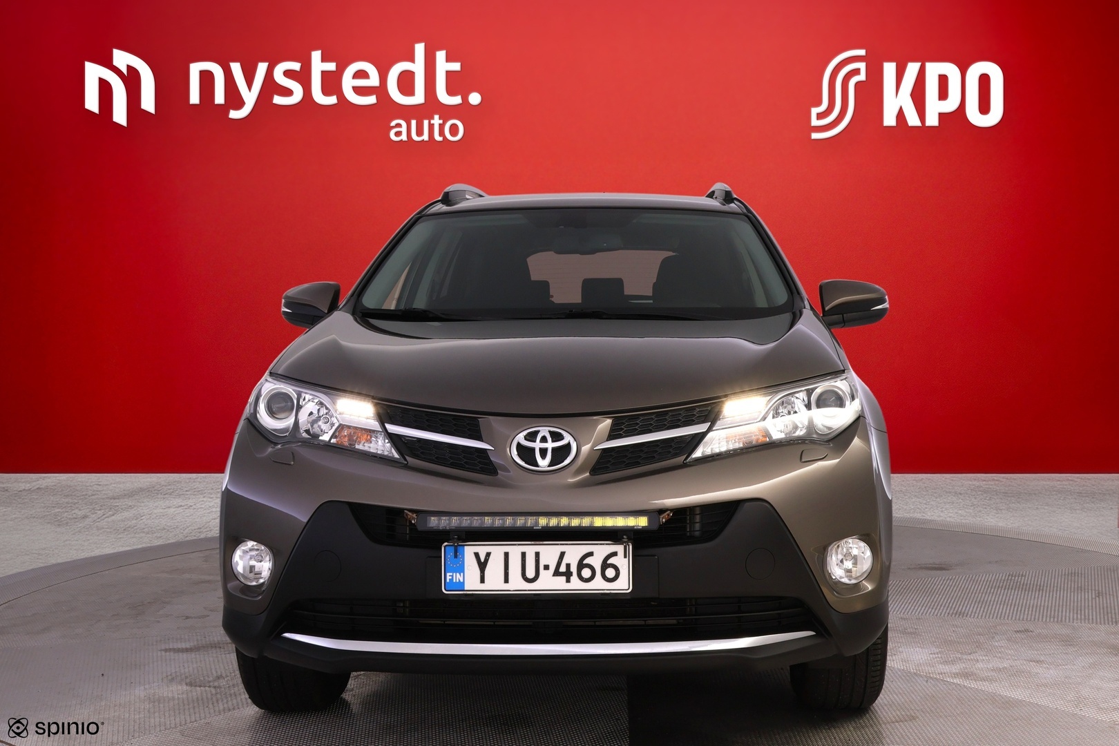TOYOTA RAV4 2015