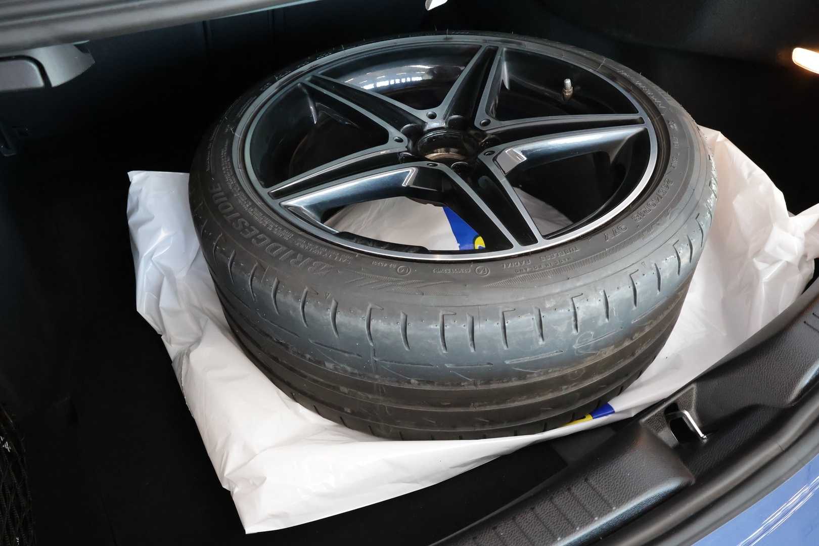 MERCEDES-BENZ C 2017