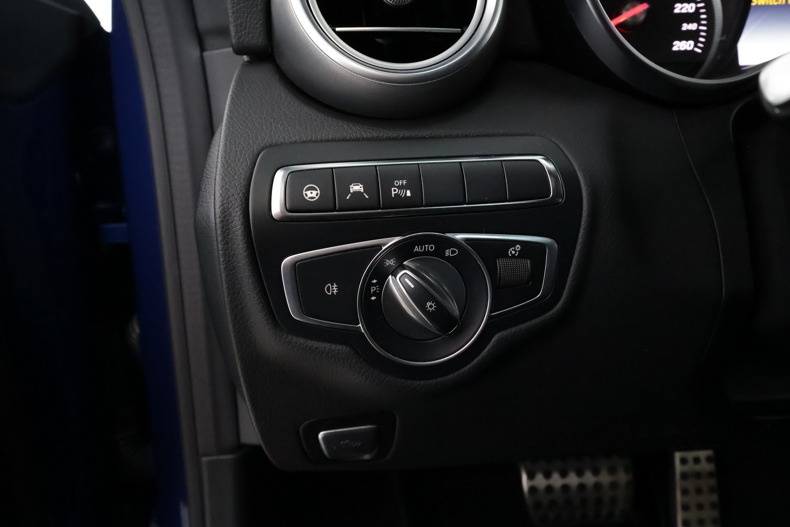 MERCEDES-BENZ C 2017