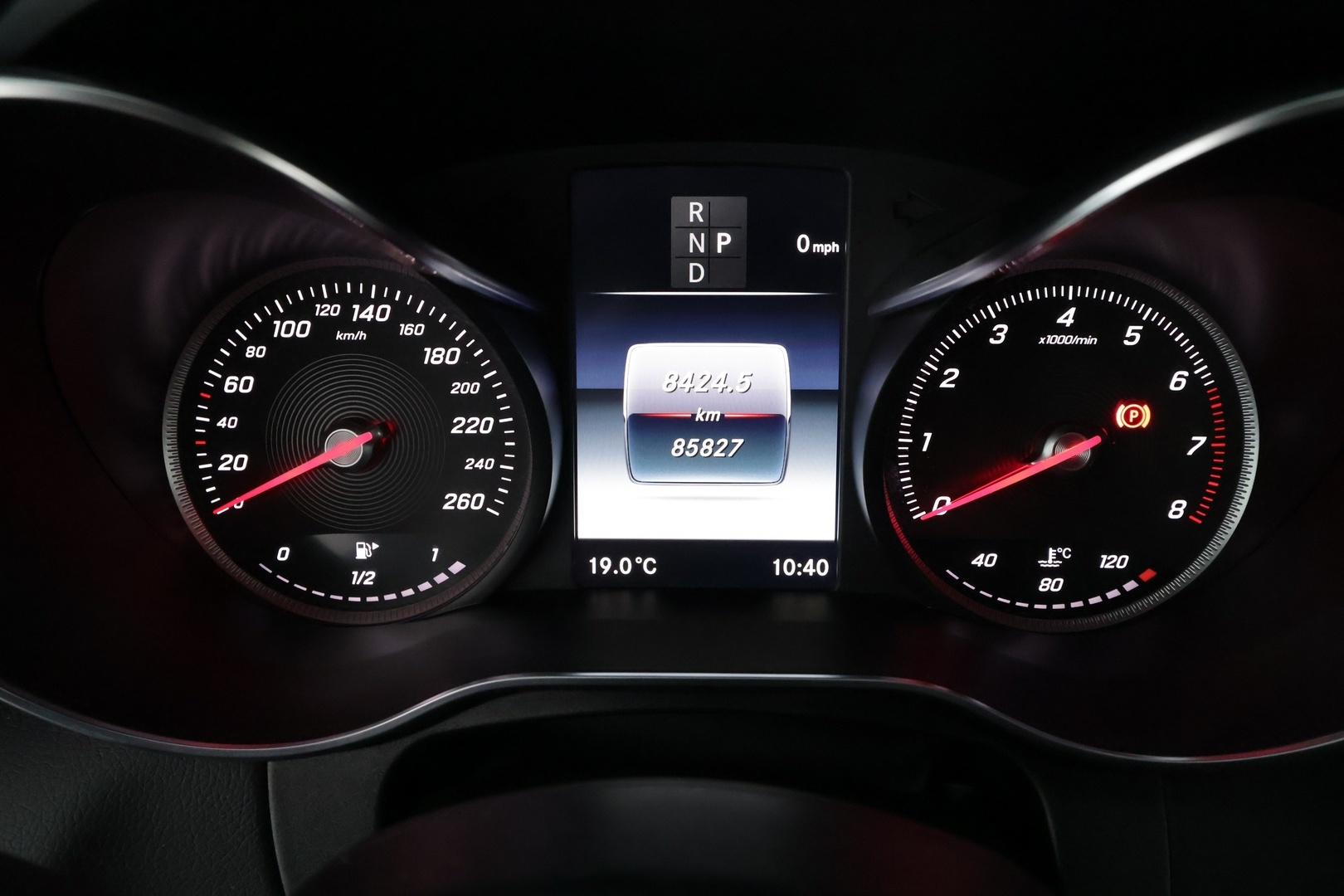 MERCEDES-BENZ C 2017