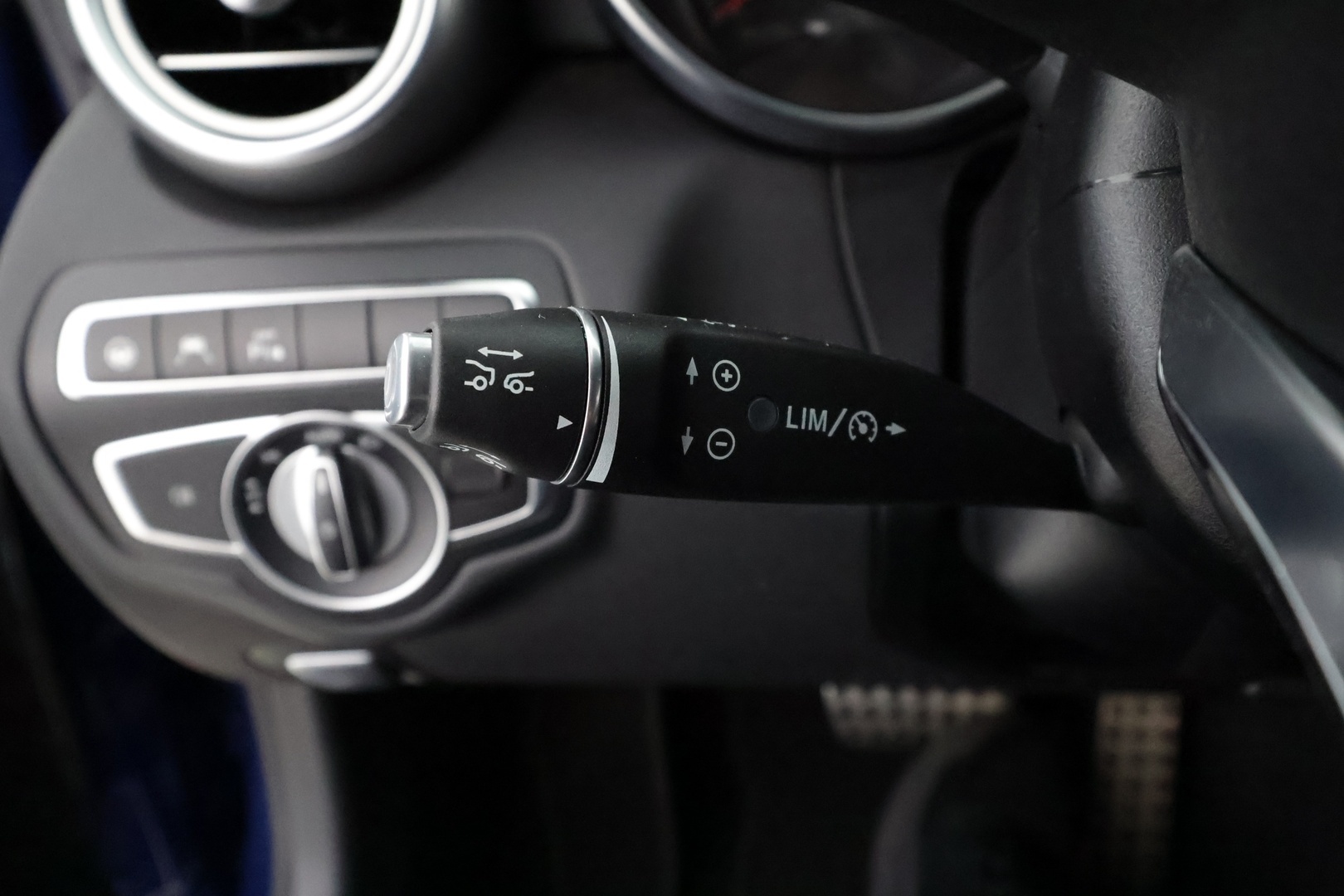 MERCEDES-BENZ C 2017